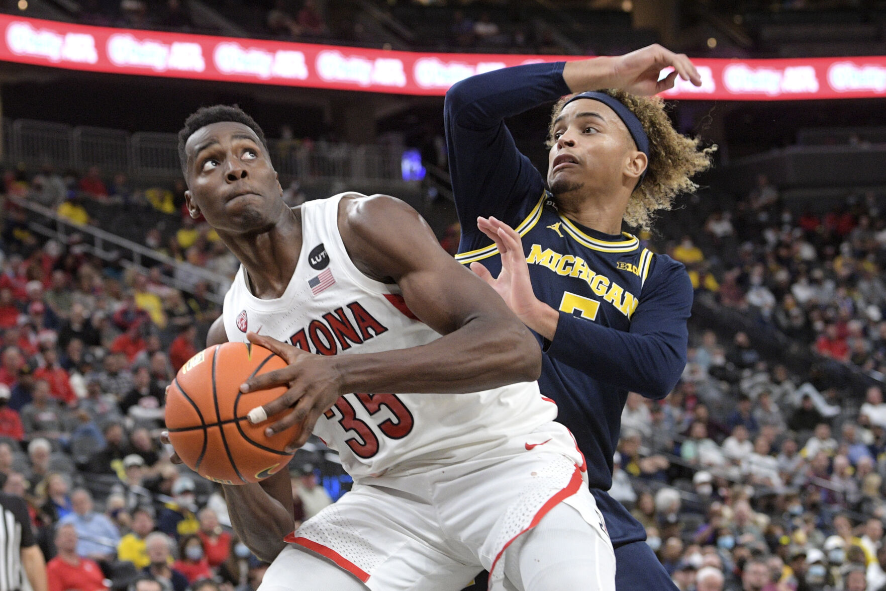 Christian Koloko vs. Michigan